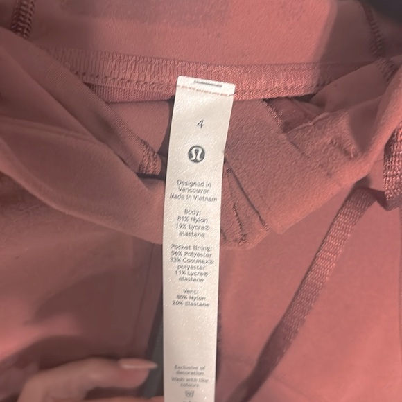 Lululemon Define Jacket - Picture 4 of 4